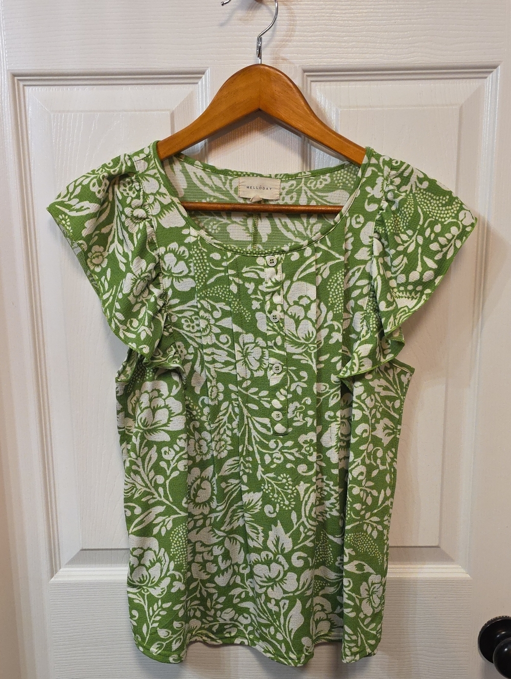 MELLODAY Green and White Floral Ruffle Sleeve Top